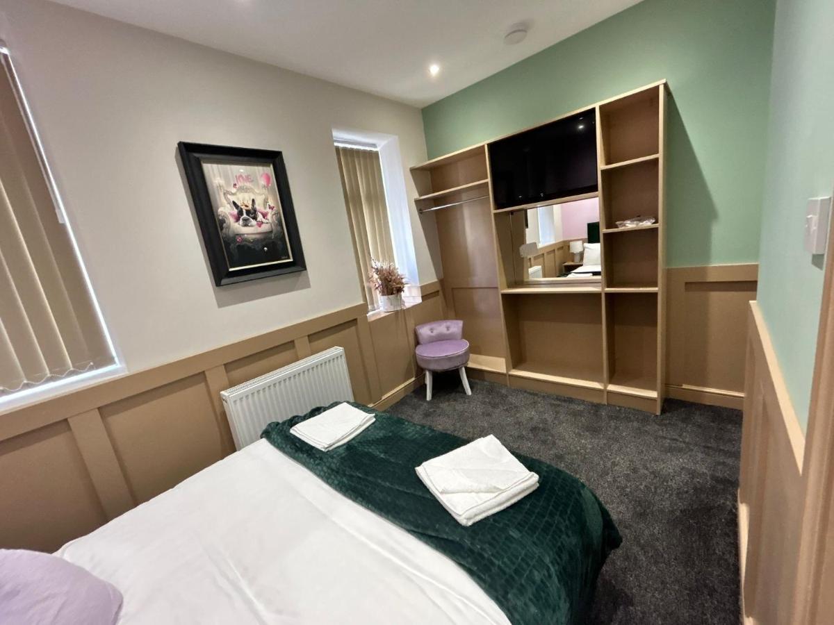 Strawberry Fields Suite By Sasco Apartments بلاكبول المظهر الخارجي الصورة