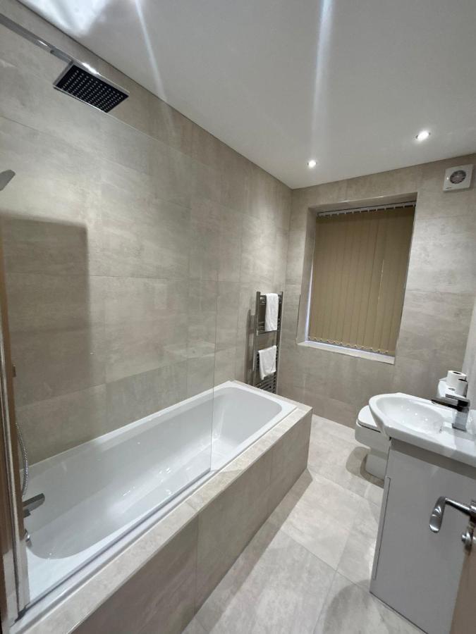 Strawberry Fields Suite By Sasco Apartments بلاكبول المظهر الخارجي الصورة